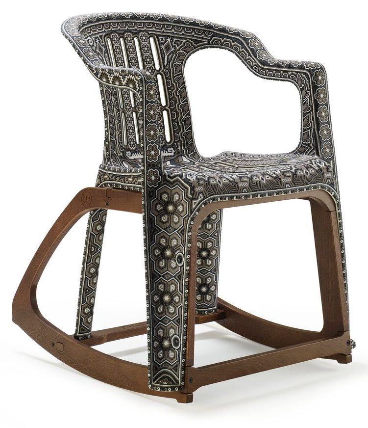 CHAQUIRA: a monobloc covered in black and white glass beadwork on oak rockers